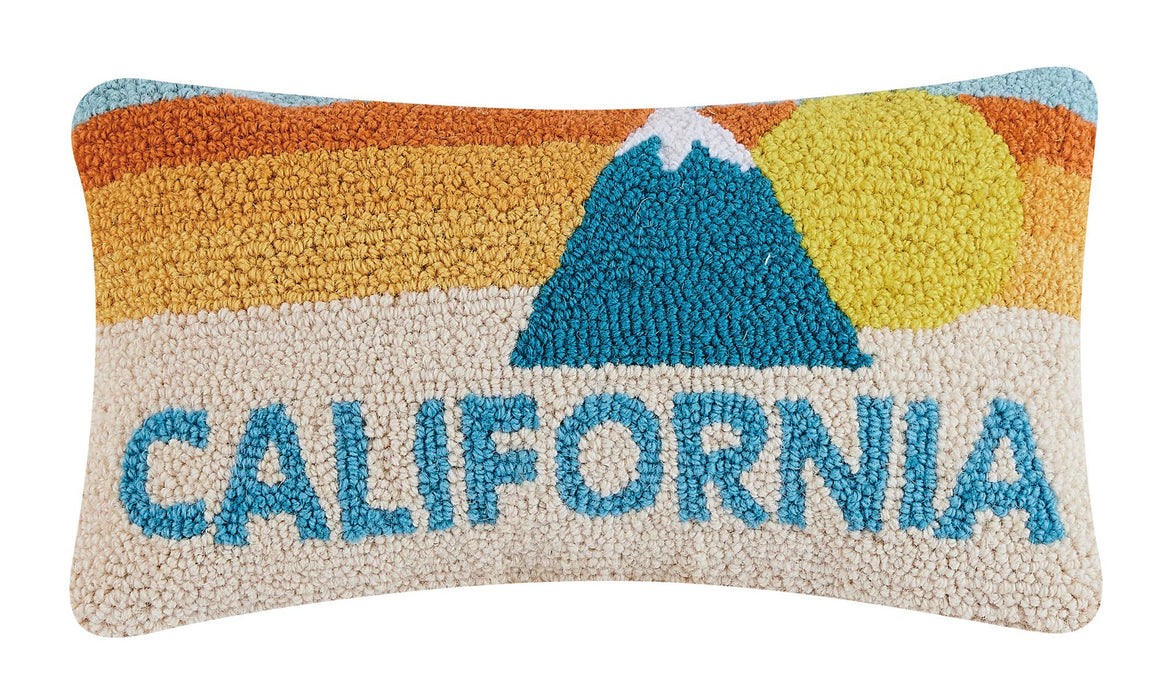 California Mountain Hook Pillow